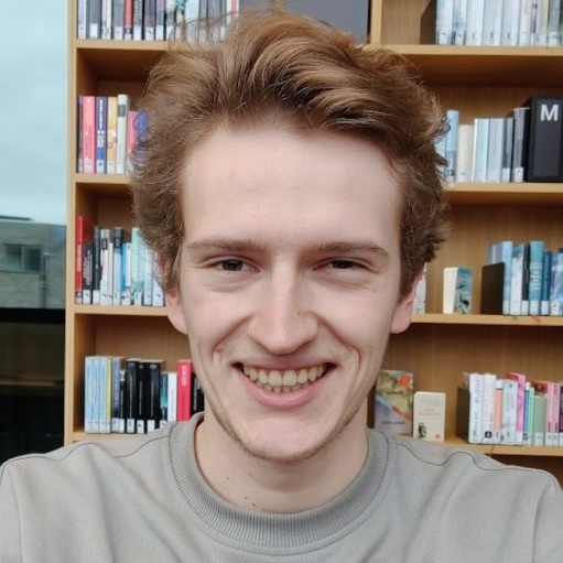 Smooth infomax - towards easier post-hoc interpretability